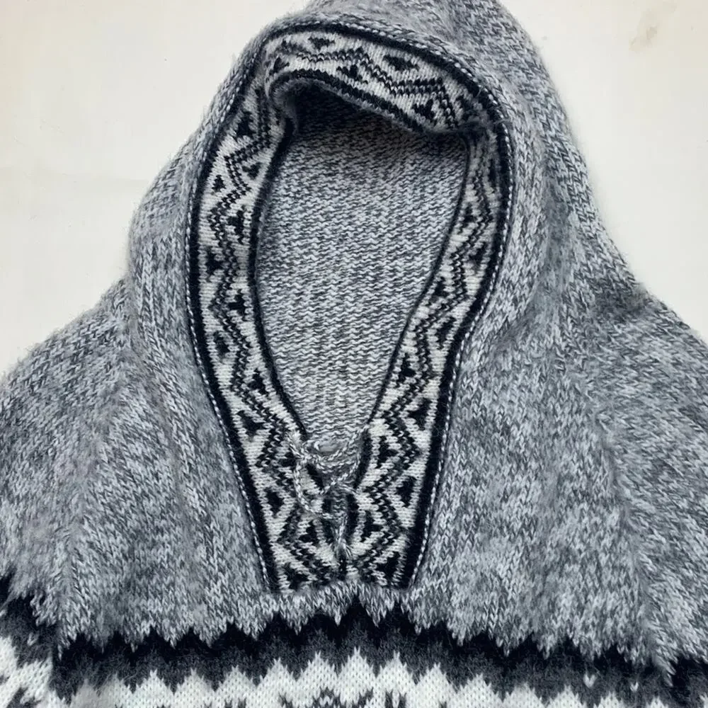 None cozy gray